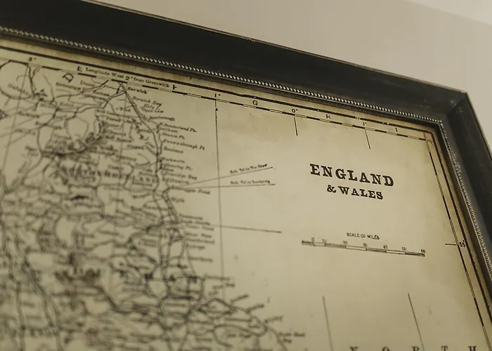 Livingstone Oda ve Kahvaltı 3*