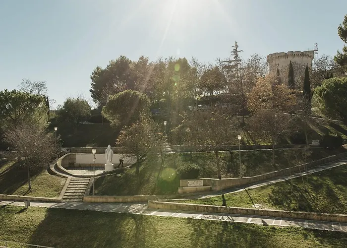 Oda ve Kahvaltı Livingstone 3*